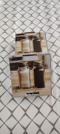 Salt & Pepper Shaker Sets