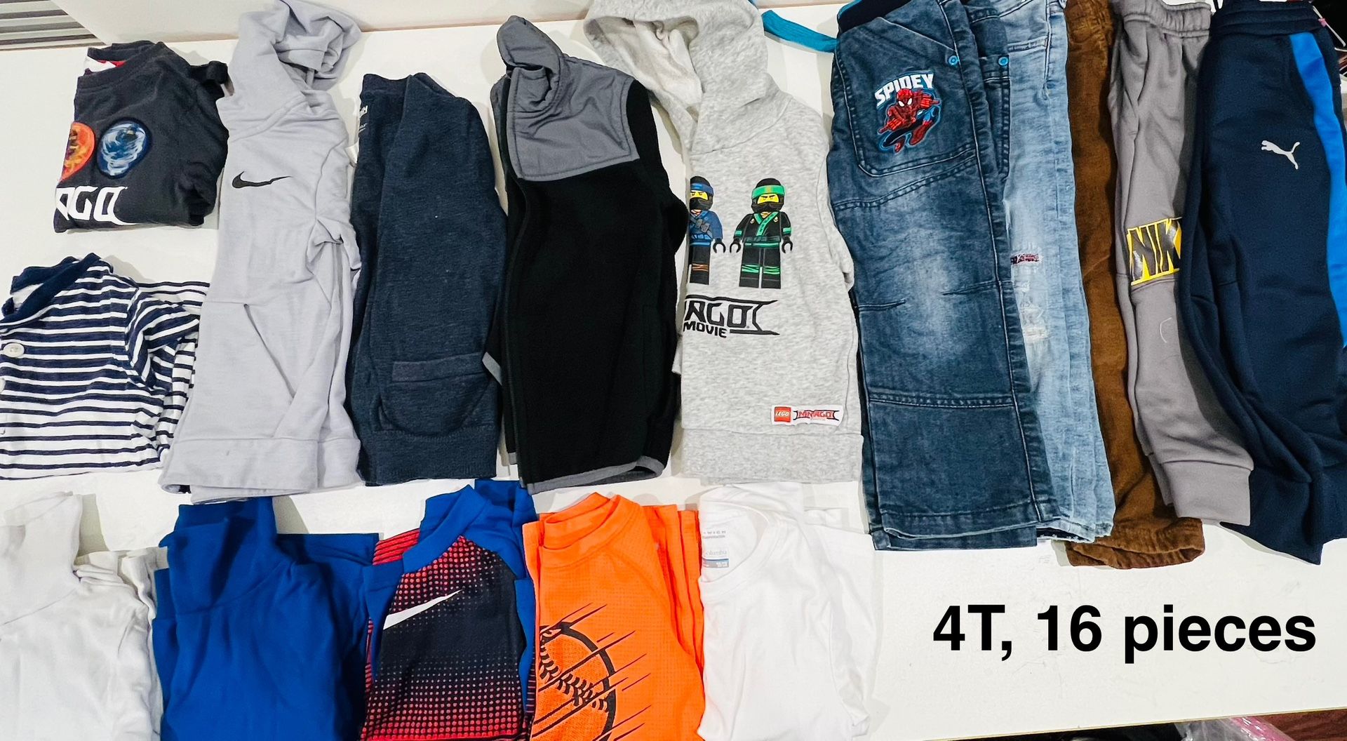 Boys clothes- size 4T, Fall and Winter, long sleeves, hoodies, pants