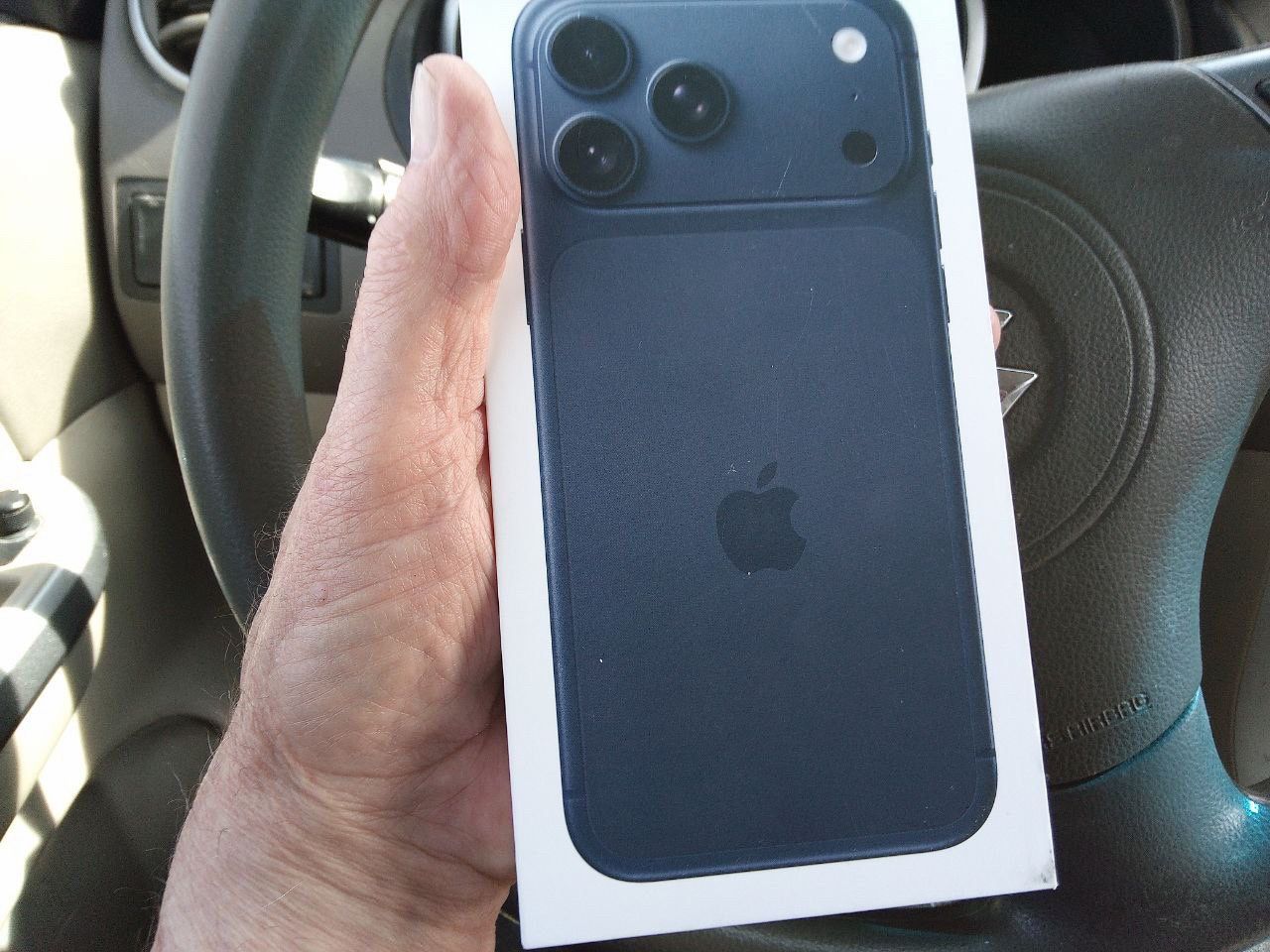 iPhone 17 pro max 256 GB Deep blue
