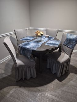 Gray Dining Room Set (4)