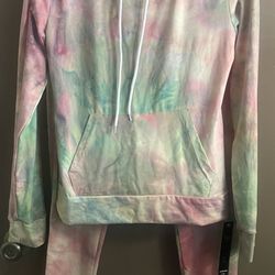 2 Pieces