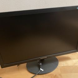 Samsung 24” FHD, 1080p Monitor VGA And DVI Interface OBO