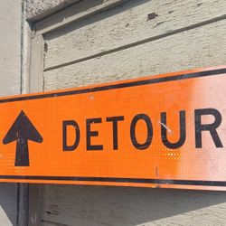 Authentic 36" Metal Straight Arrow DETOUR Road Sign for Bar or Man Cave 