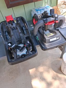 2 baby car seat bases