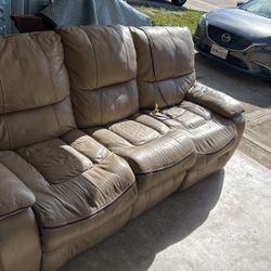 Leather Couch End Seats Recline 