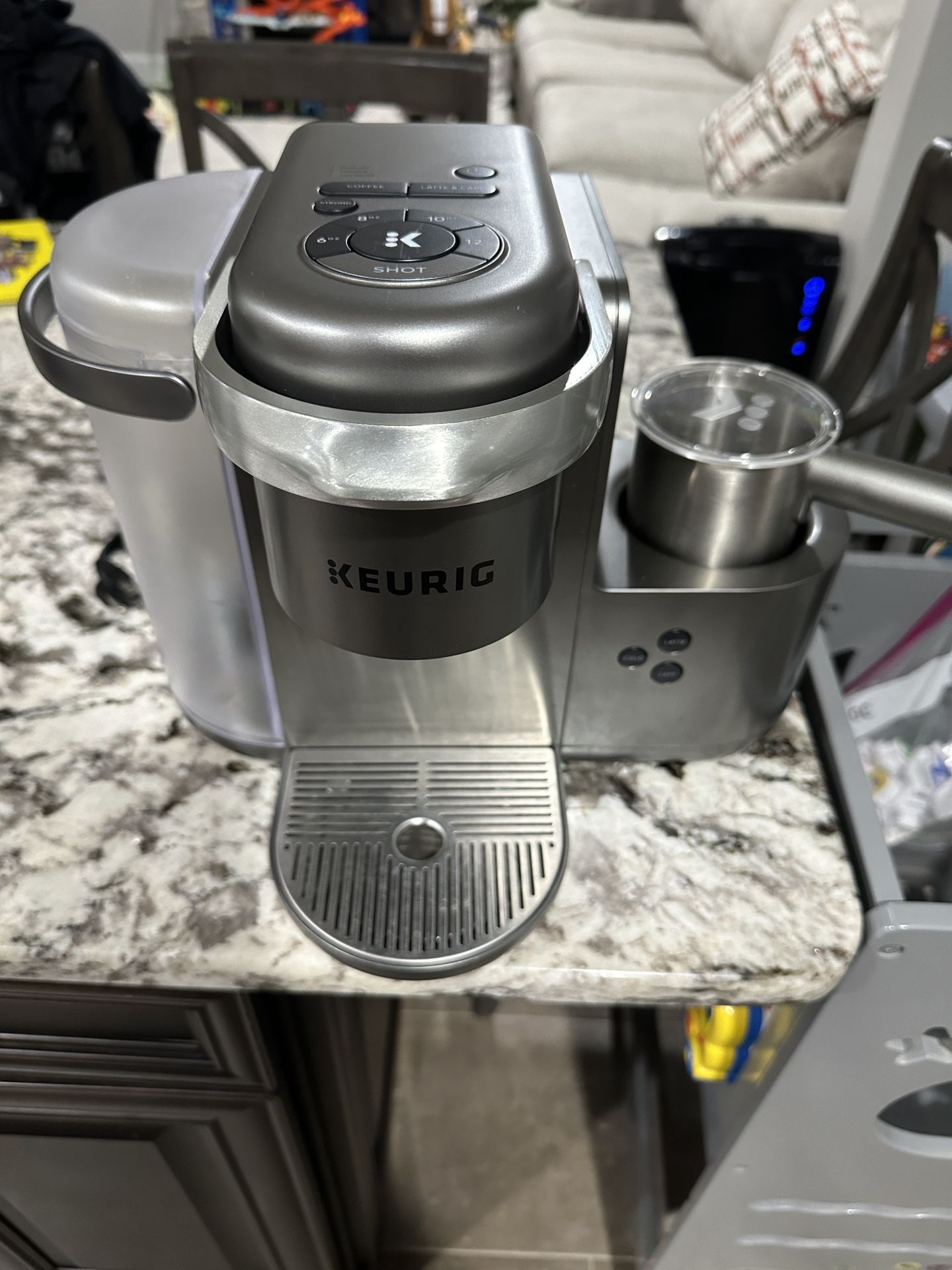 Keurig K-Café Special Edition Coffee Latte & Cappuccino Maker