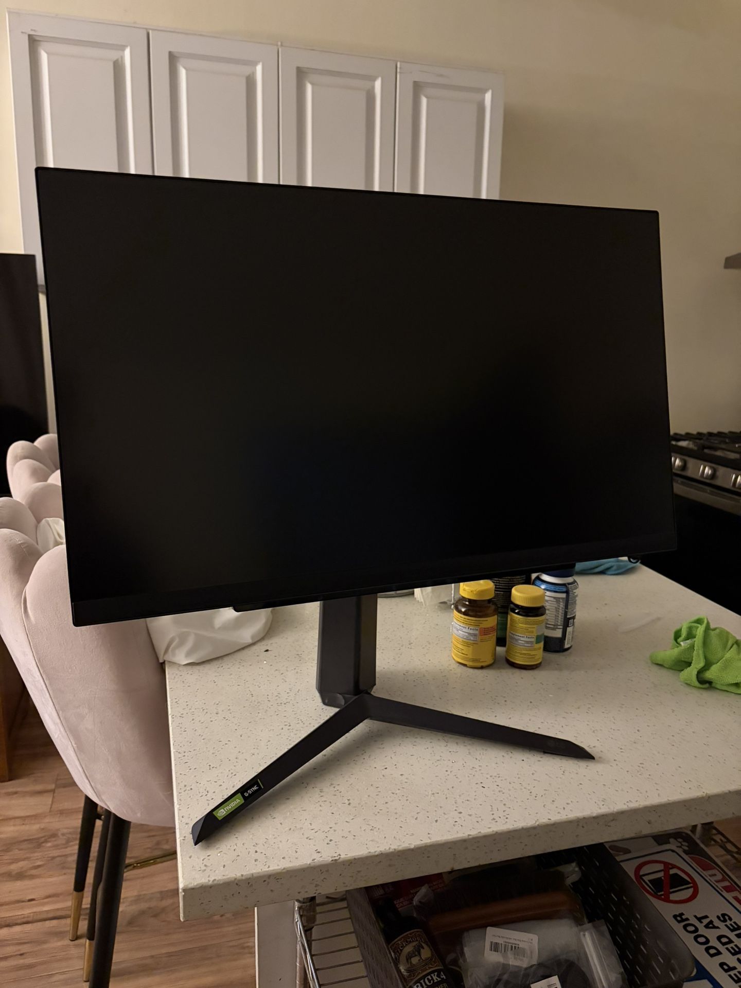 LG UltraGear 27” 240hz 1ms G-Sync/FreeSync Gaming Monitor