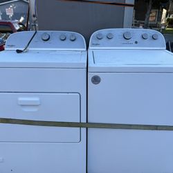 Whirlpool Set top Load Washer And Gas Dryer “white” 