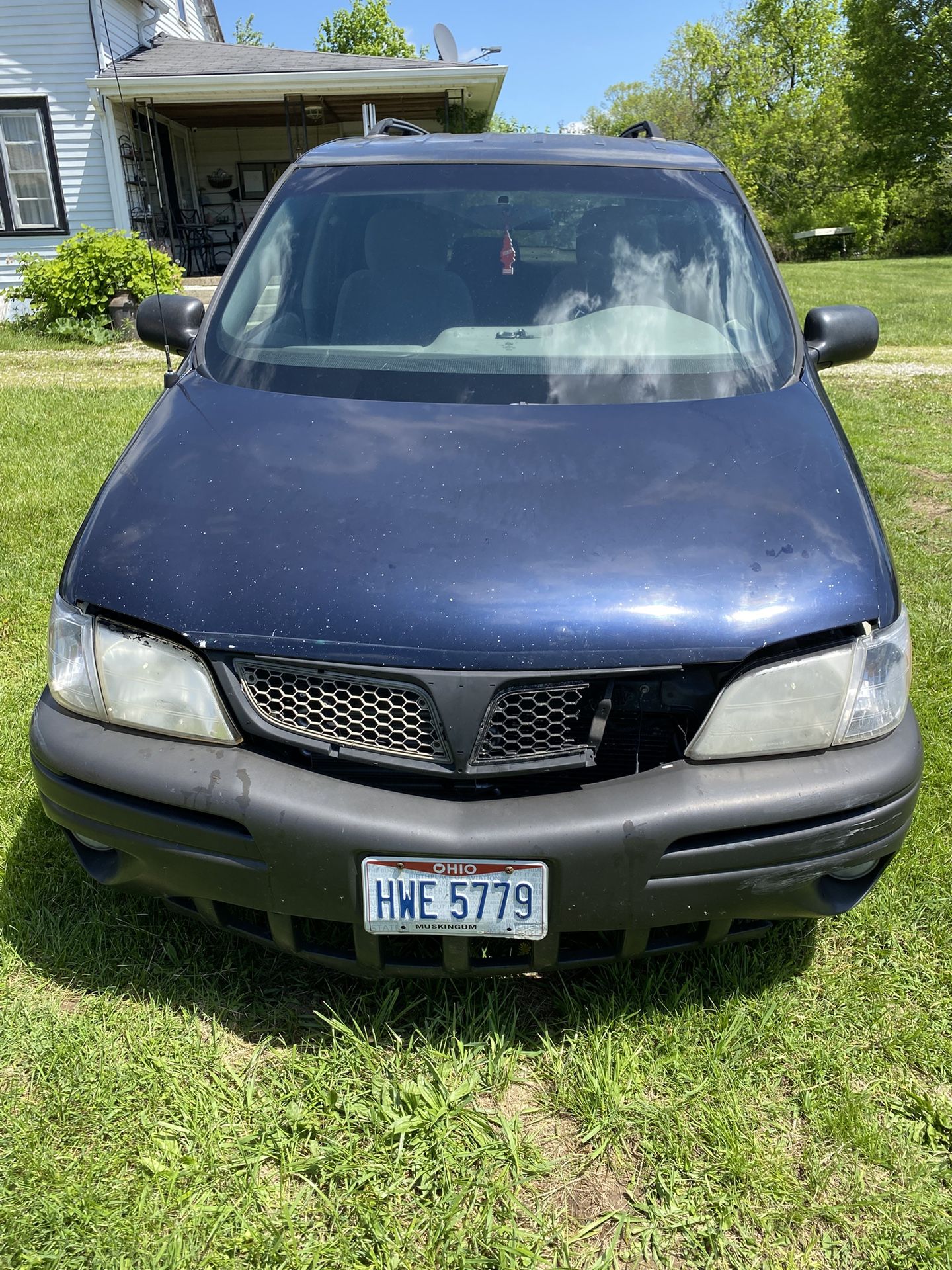 2004 Pontiac Montana