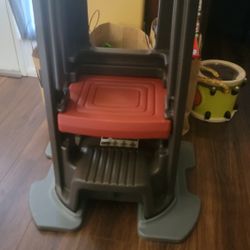 Simplay Toddler Standing Tower