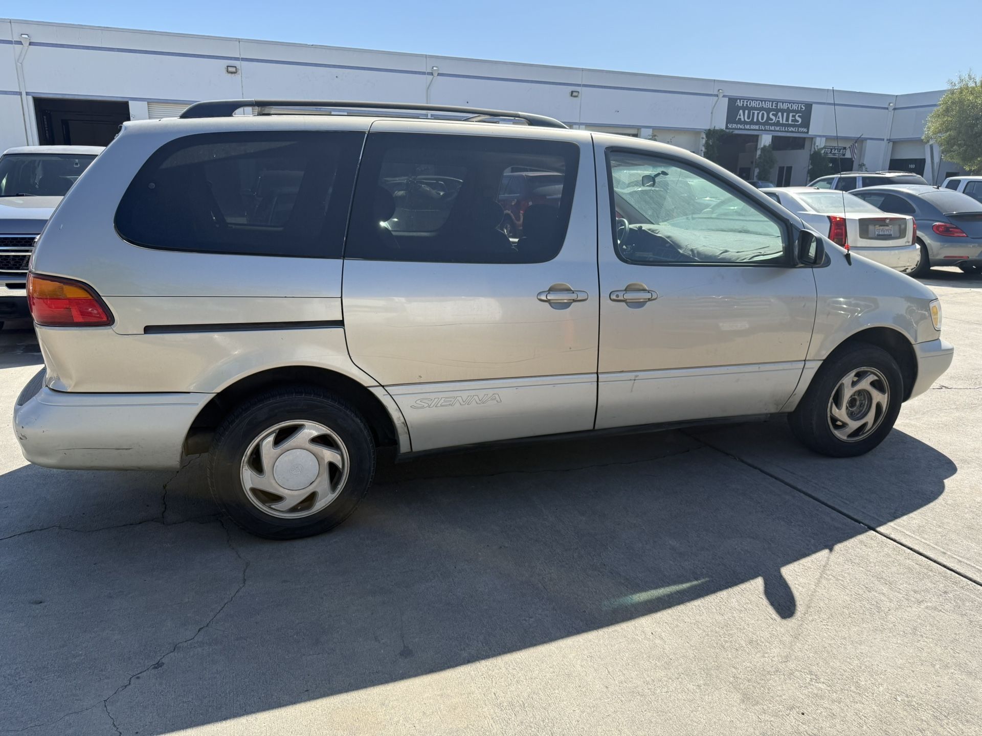 2000 Toyota Sienna