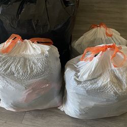 Bulk vintage clothing sale (hoodies, sweatpants, long sleeve, etc)