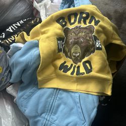 Tons Of Clothes For boys Size 12-3T , 8T, Mostly With Tags , Like New Pick Up 
