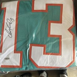 Dan Marino Signed Jersey