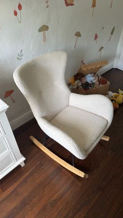 Nursery Bouclé Rocking Chair – Excellent Condition