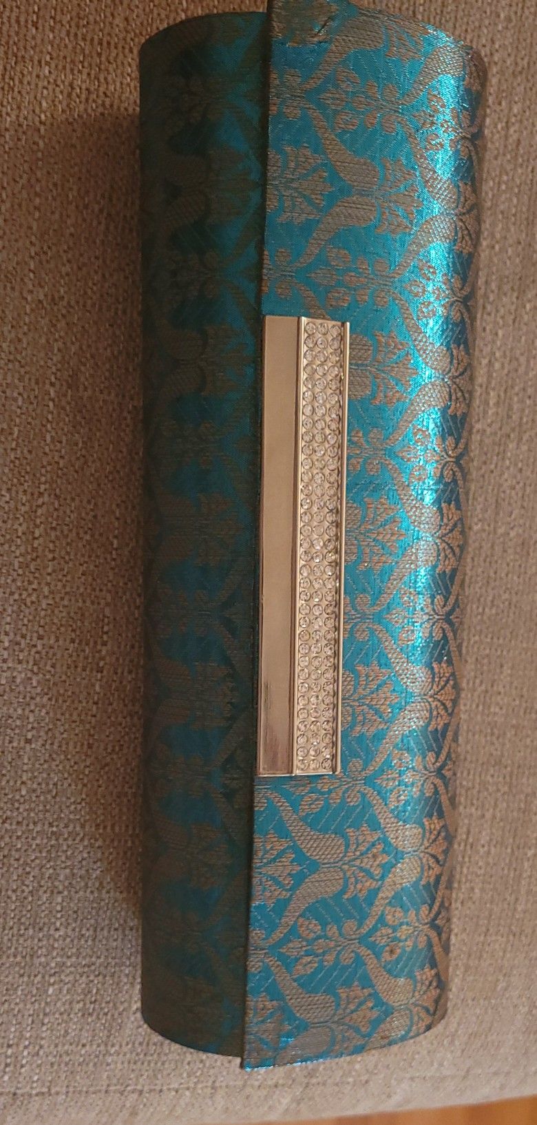BEAUTIFUL HANDCRAFTED CLUTCH