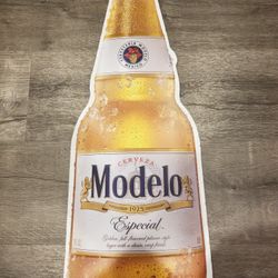 Modelo Especial Shaped And Embossed Metal Sign