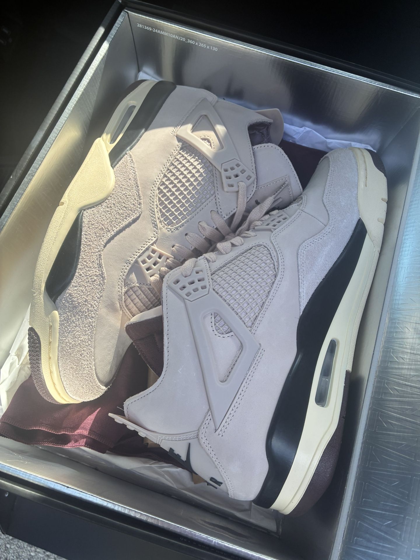 Jordan 4s