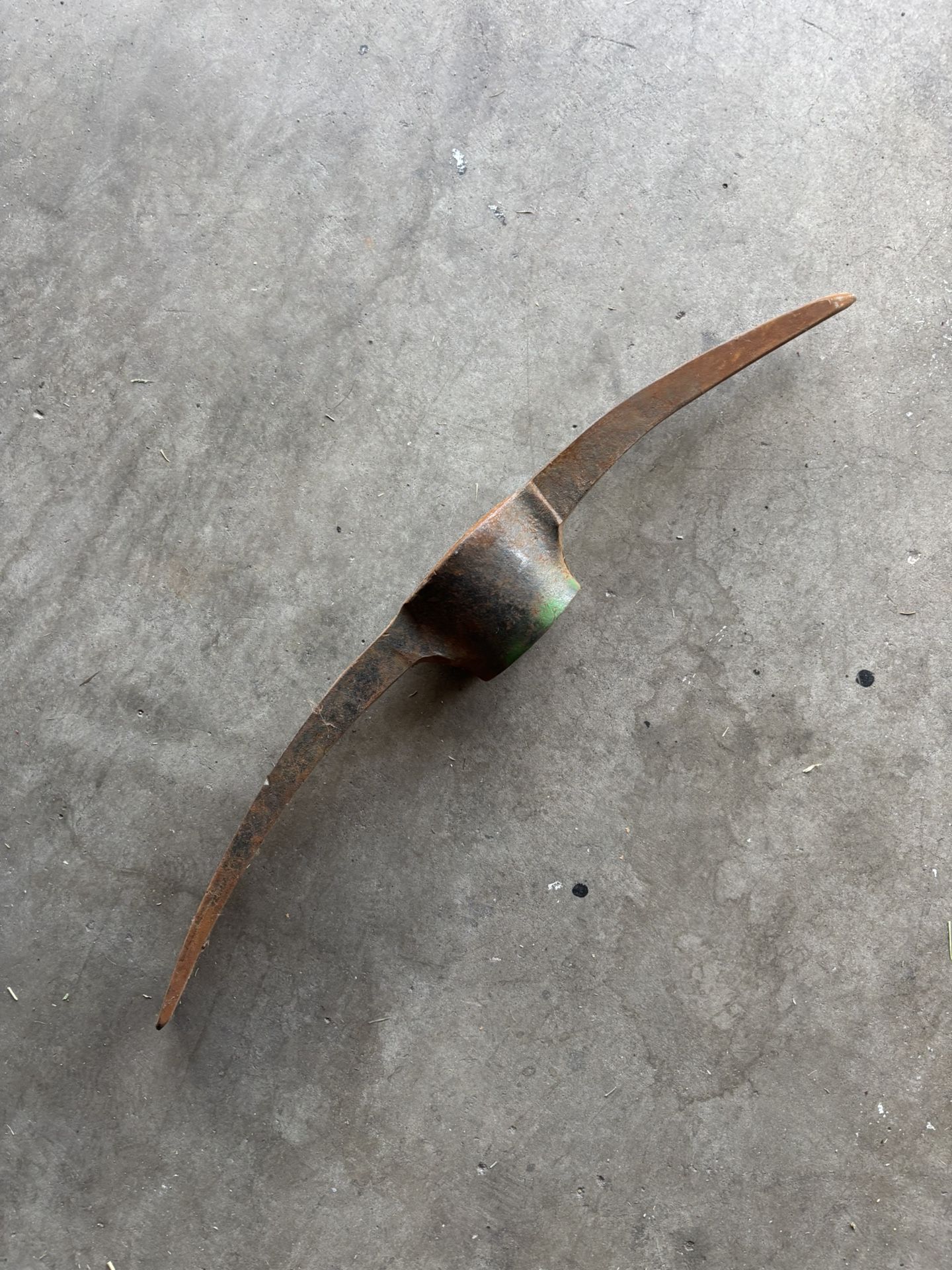 Pickaxe Head