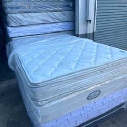 Queen Size Mattress And Box Spring 