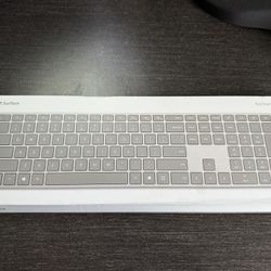 Microsoft Surface Keyboard Clavier Bluetooth Silver