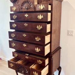 Vintage dresser  Materials: Mahogany, Brass Thomasville Chippendale Style Mahogany Bonnet- Top Highboy 37" W x 20" D x 84" H  The listing is for this 