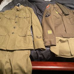 WW1 Army uniform ( Left) WW2 Army Uniform (Right)