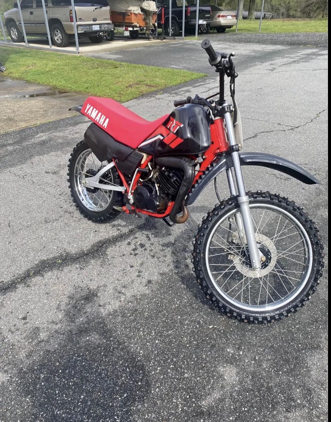 1990 Yamaha RT180