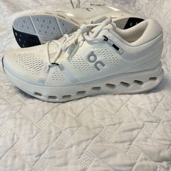 On Cloudsurfer 2 Size 11