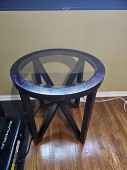 Side/End table