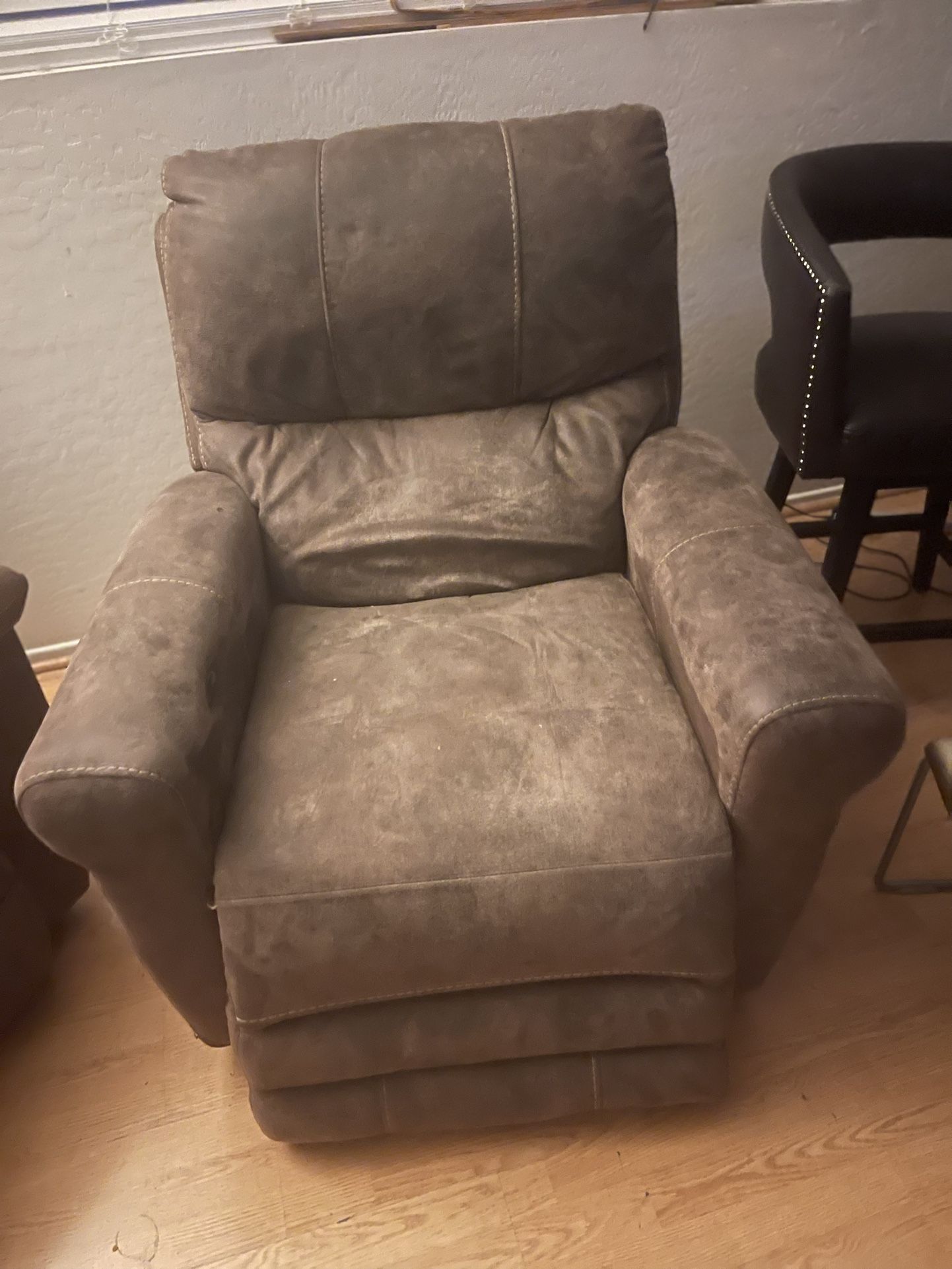 Awesome Recliner