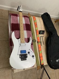 Guitar, Mic, Interface