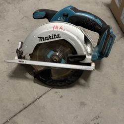 Used Makita skill saw 