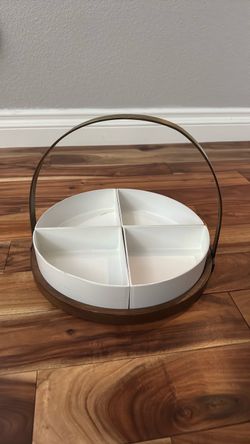 Serving tray with removable inserts
