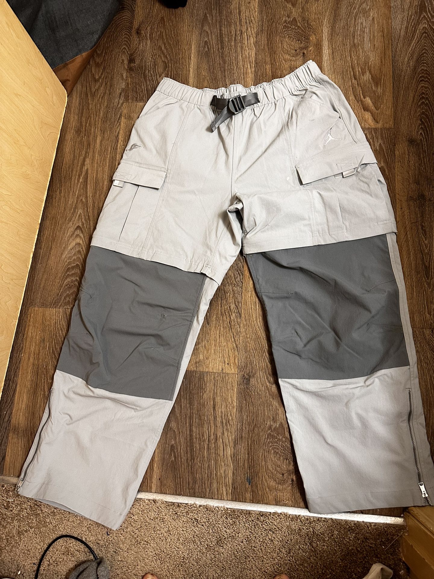 Solefly Jordan Cargo Pants Size L