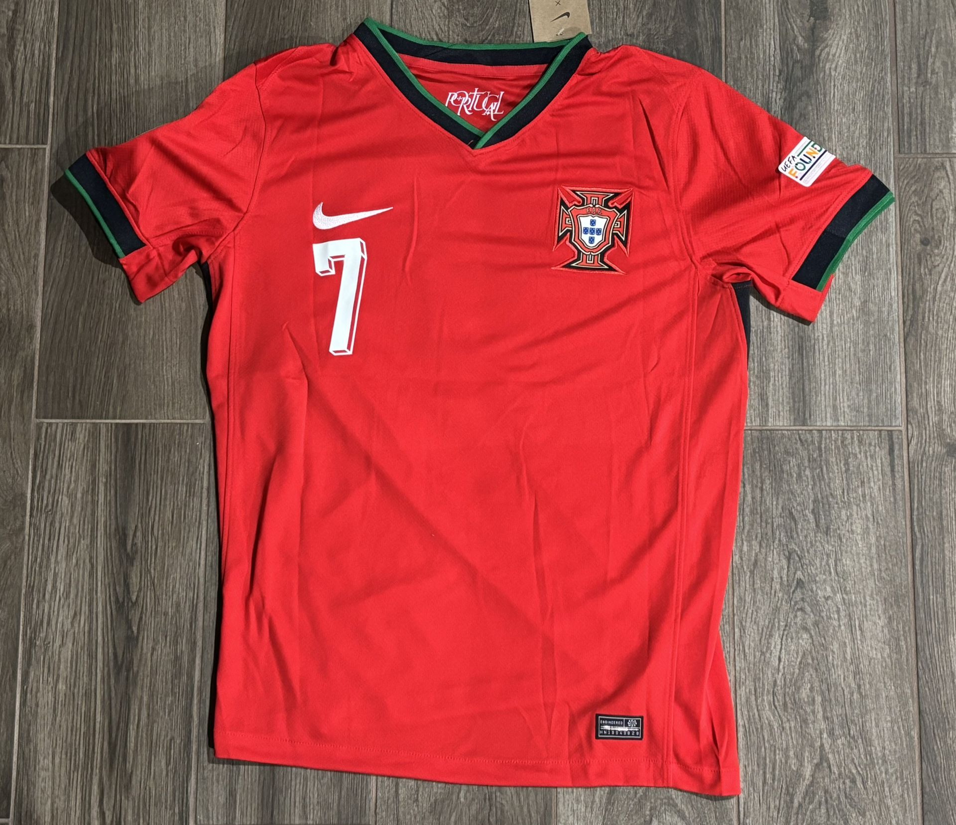 Portugal Cristiano Ronaldo #7 Nike Soccer Jersey Red Size Small Authentic
