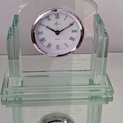 Deluxe Glass Clock (. Quartz) New In Box