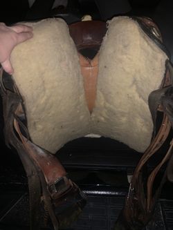 Barrel Saddle 13 Inch