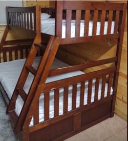 ••••Twin Bunk Bed w/Mattresses ••••