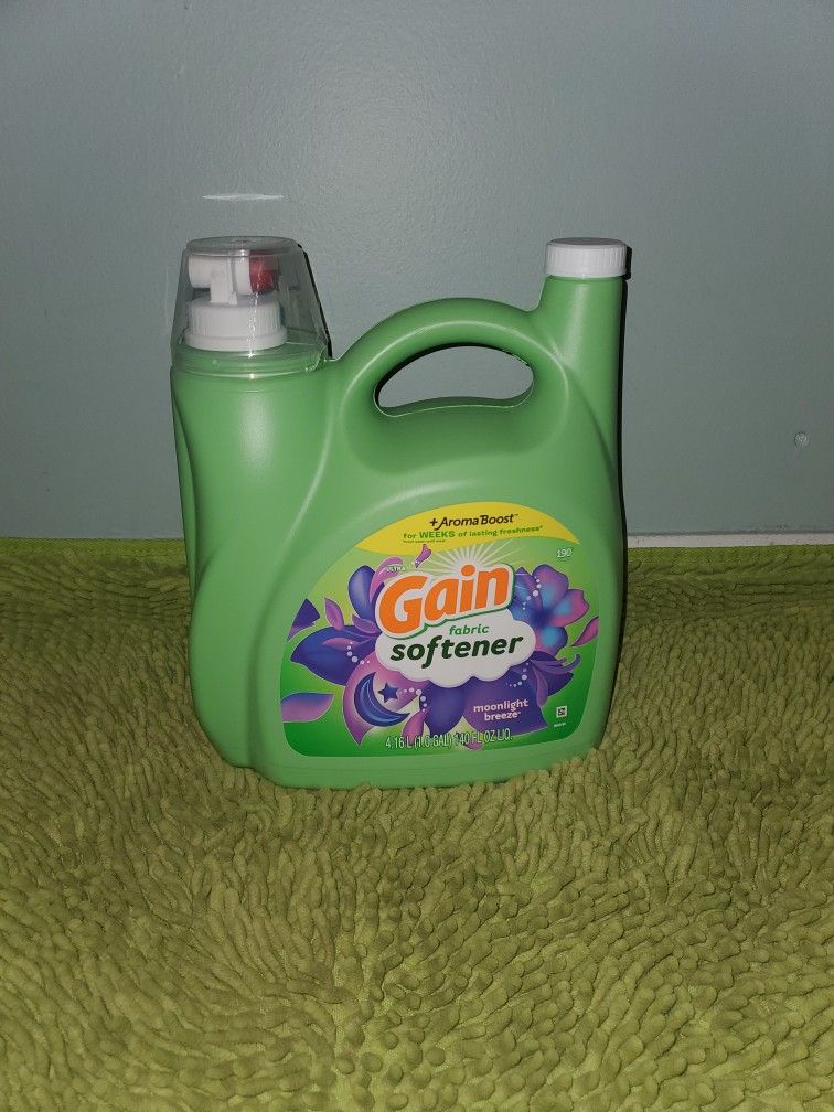 Gain Softener 140oz Moonlight Breeze Scent