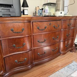 Furniture. Bedroom. Living Room. Italian Wood. 