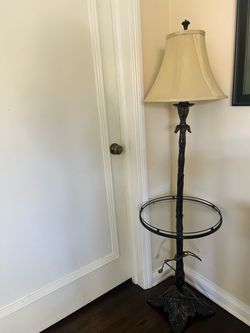 2 Standing Lamps