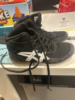 Assics Youth Wrestling Shoes
