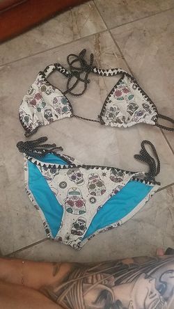 Large skull bikini