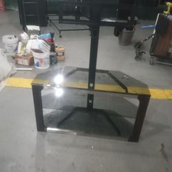 TV Stand With The Bracket
