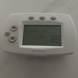 Honeywell Programmable Thermostat