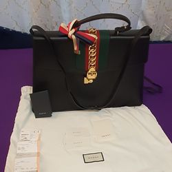 Gucci Sylvie Black crossbody bag