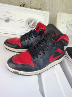 45$ Jordan shoes size 8