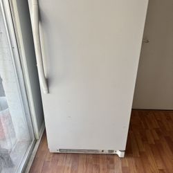Kenmore Frost Free Commercial Stand-Up Freezer