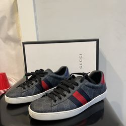 Mens original GUCCI shoes. Size 9.5